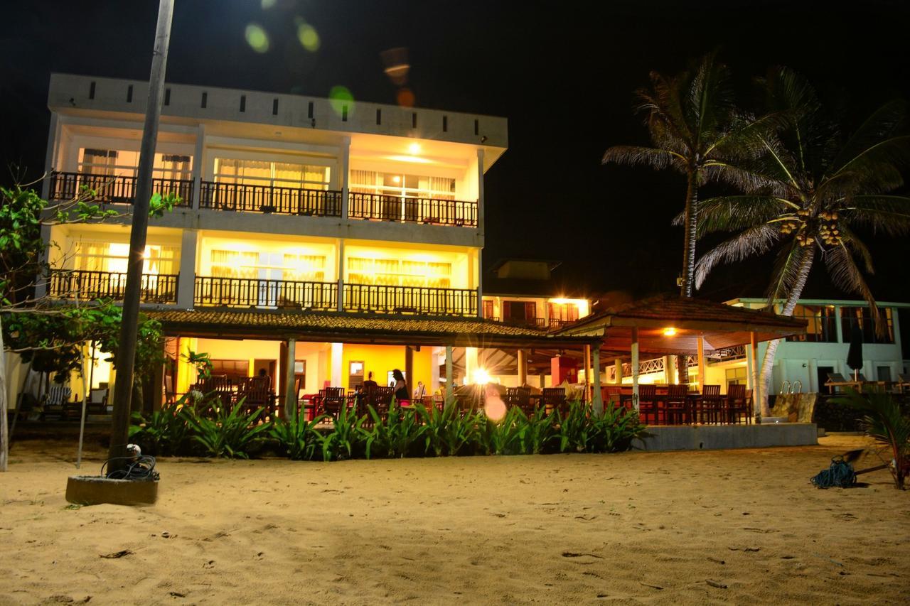Ranmal Beach Hotel Hikkaduwa Exteriör bild