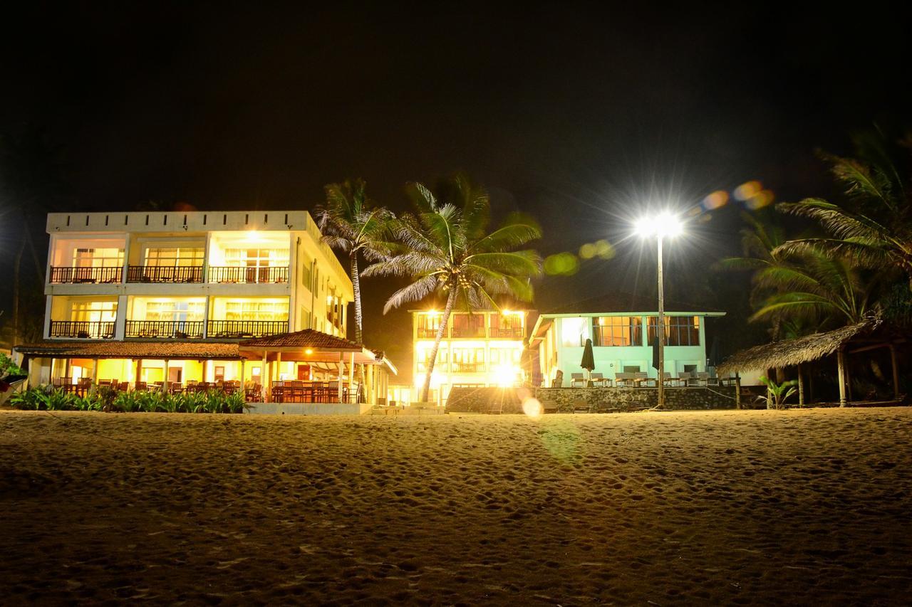 Ranmal Beach Hotel Hikkaduwa Exteriör bild