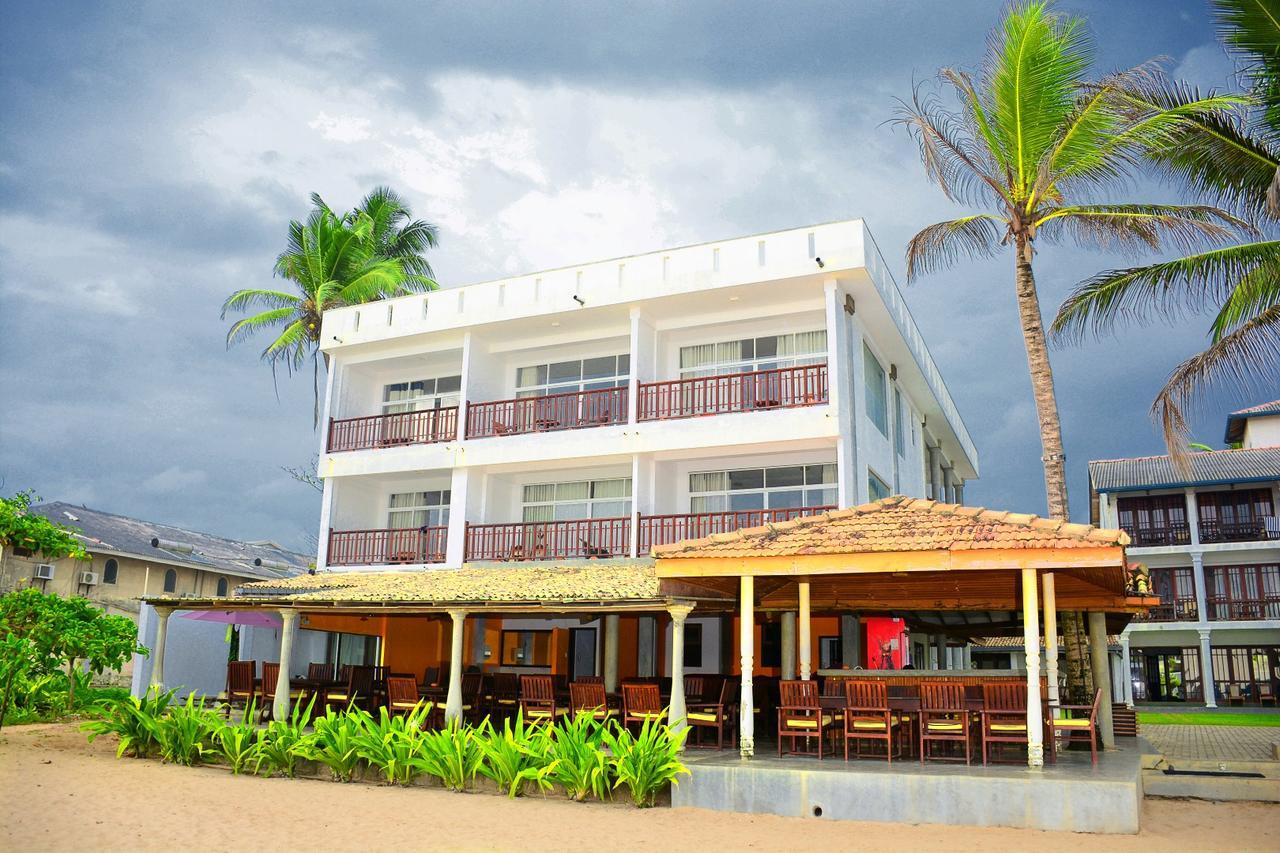 Ranmal Beach Hotel Hikkaduwa Exteriör bild