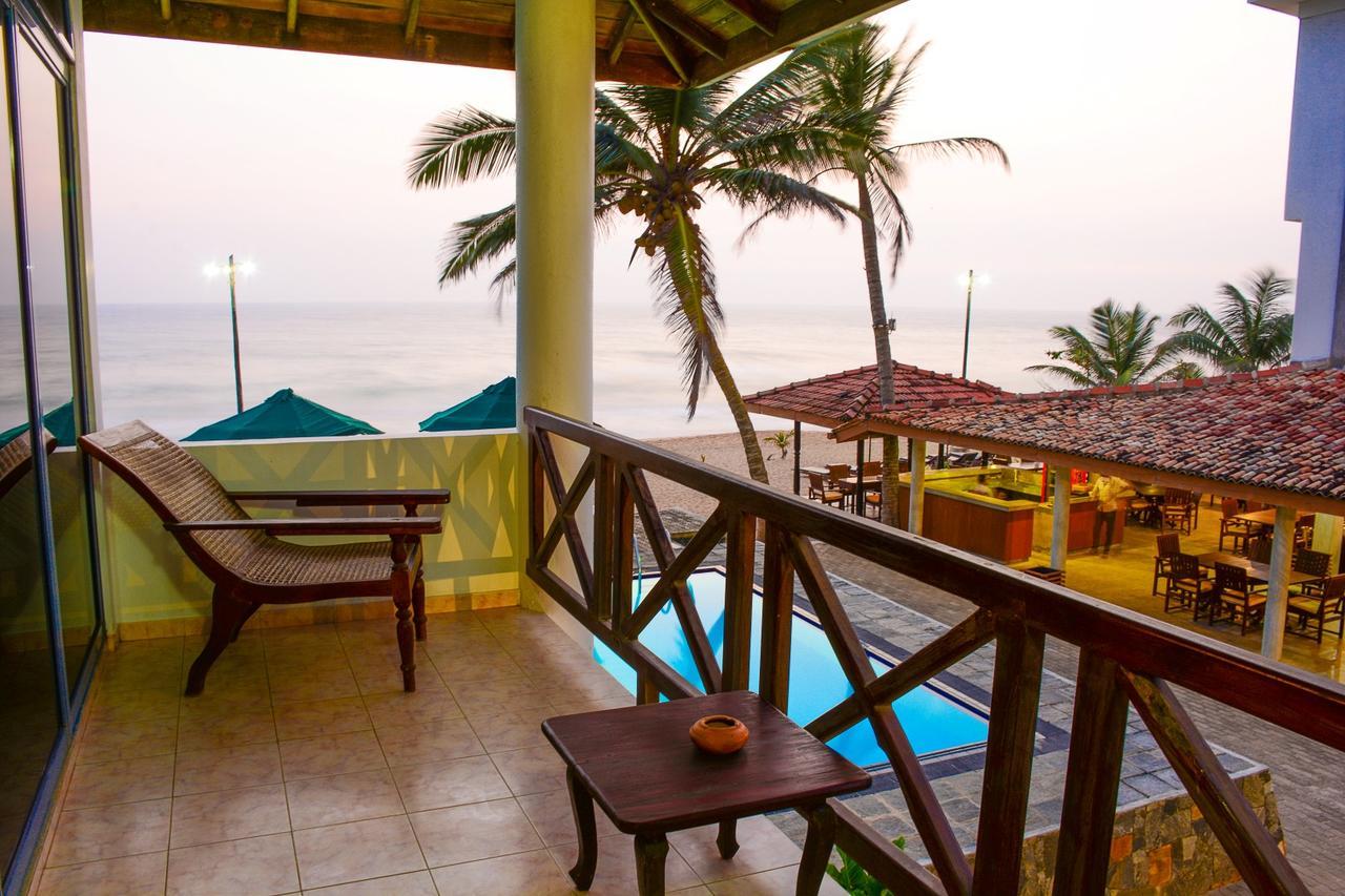 Ranmal Beach Hotel Hikkaduwa Exteriör bild